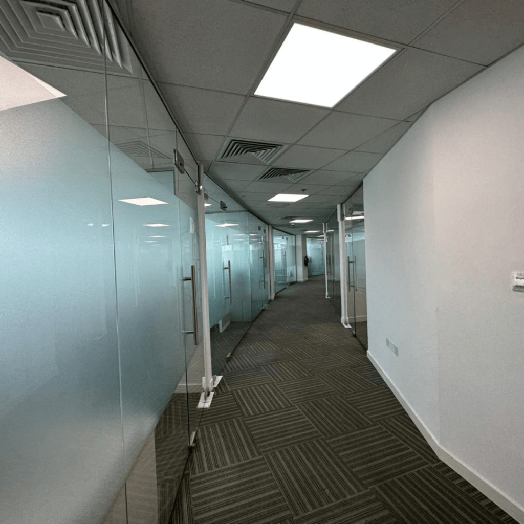 20,000 Office Bayut (2)